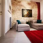 Le Giuseppine موديكا